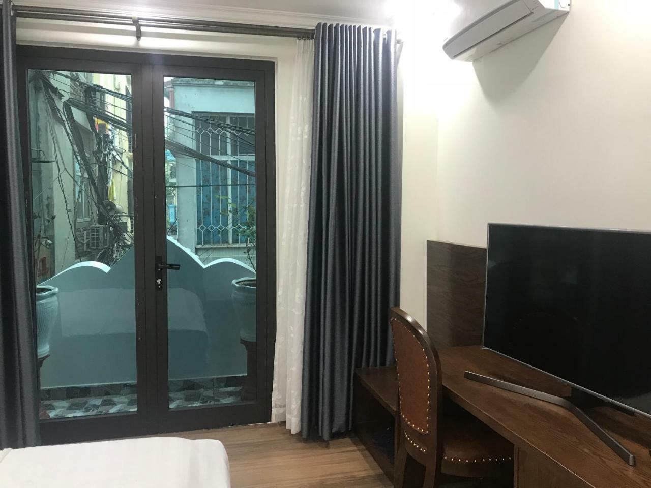 Kim Khách sạn 2*